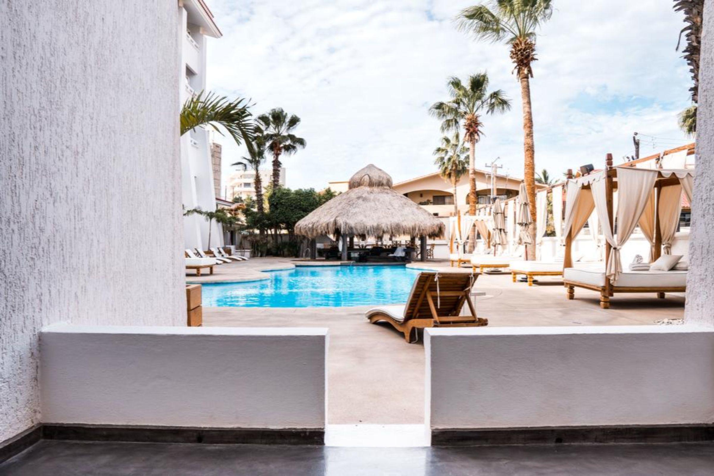 Bahia Hotel & Beach House Cabo San Lucas Exterior photo